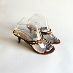 New Michael Kors Tan Leather Gold Metal Hardware Heeled Sandals size 6.5